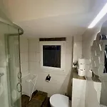 Appartamento Schoene Zweizimmerwohnung Fuer Langzeitaufenthalte In Ratingen